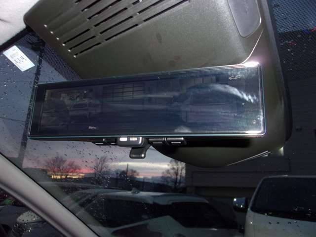 Nissan SERENA 2023-03 182899-6