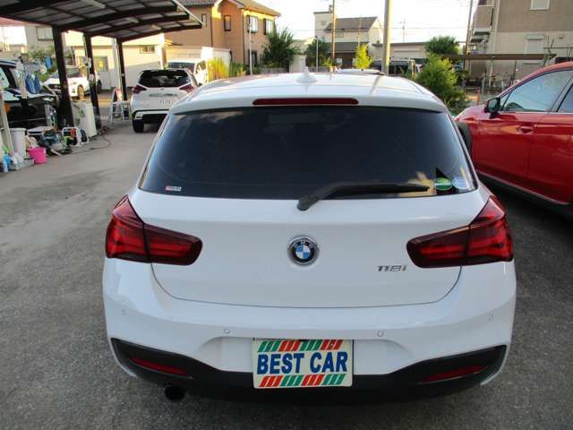 Bmw 1 SERIES 2017-11 12429-6