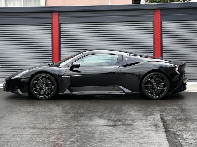 Maserati MC20 2022-03 3663-21
