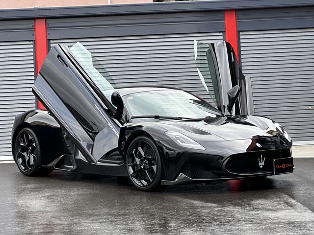 Maserati MC20 2022-03 3663-23
