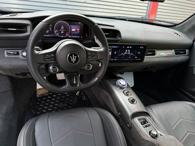 Maserati MC20 2022-03 3663-1