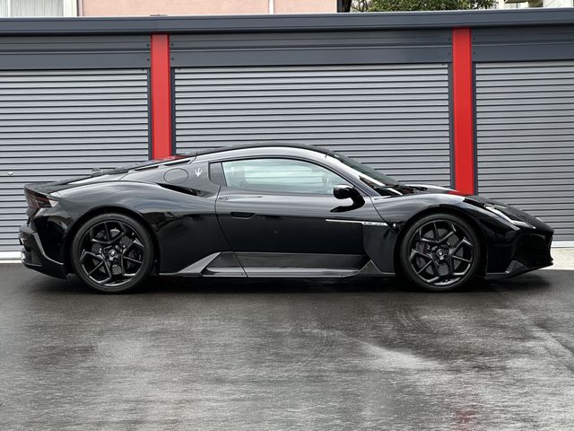 Maserati MC20 2022-03 3663-22
