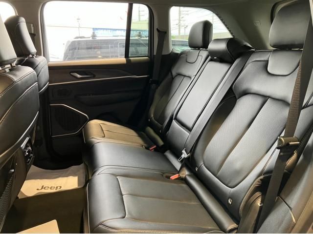 Jeep GRAND CHEROKEE 2022-12 23439-16