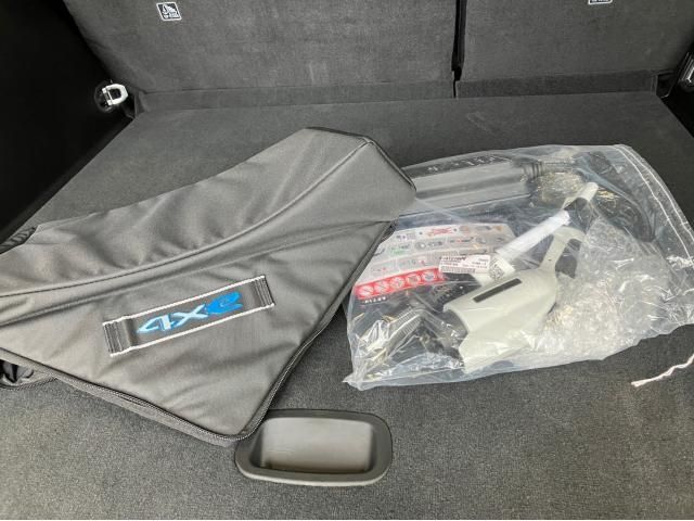Jeep GRAND CHEROKEE 2022-12 23439-20