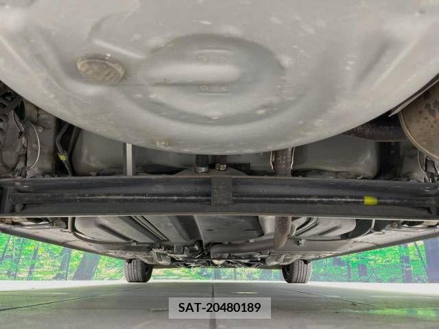 Toyota SIENTA 2016-11 341013-19