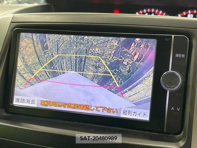 Toyota VOXY 2012-09 221489-4