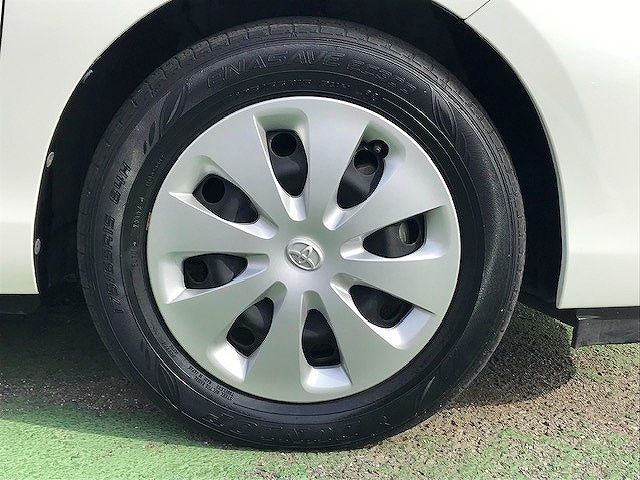 Toyota AQUA 2014-09 186139-26