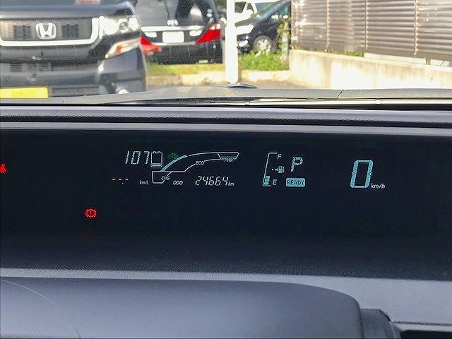 Toyota AQUA 2014-09 186139-7