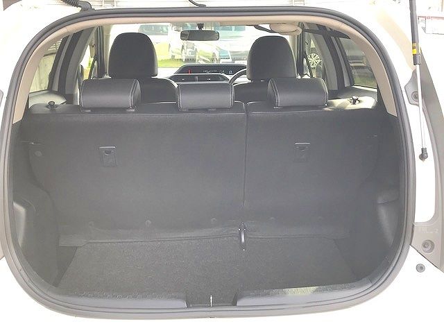 Toyota AQUA 2014-09 186139-20