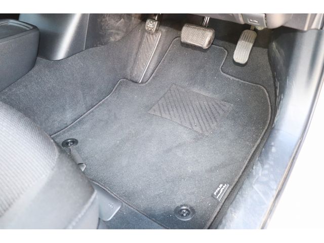Toyota PRIUS 2020-08 27091-17