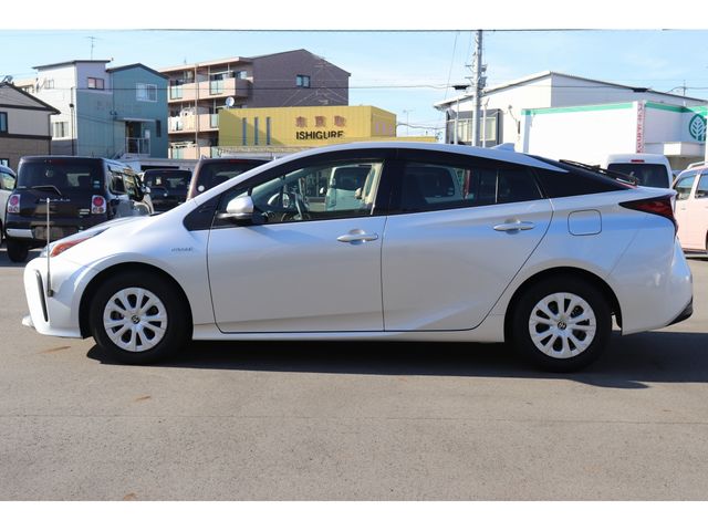 Toyota PRIUS 2020-08 27091-7