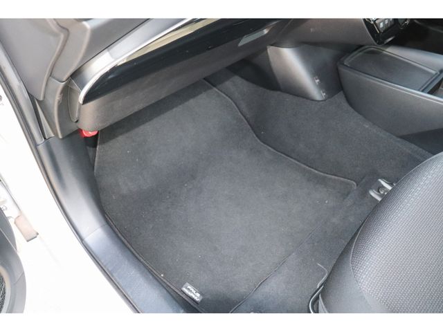 Toyota PRIUS 2020-08 27091-19