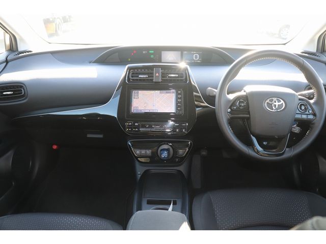 Toyota PRIUS 2020-08 27091-11