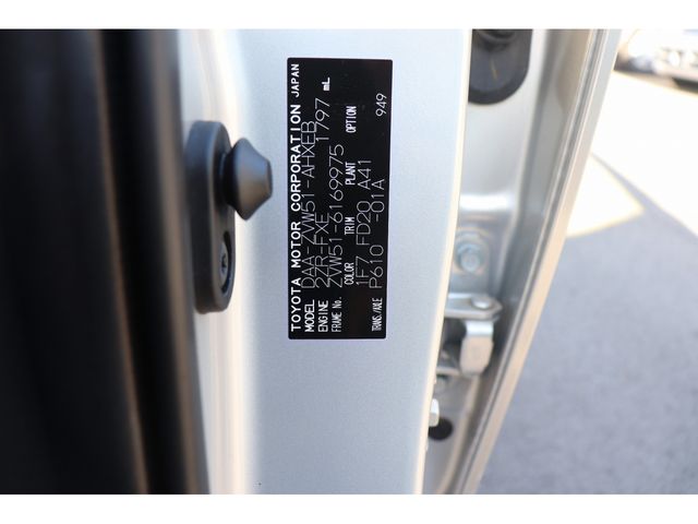 Toyota PRIUS 2020-08 27091-28