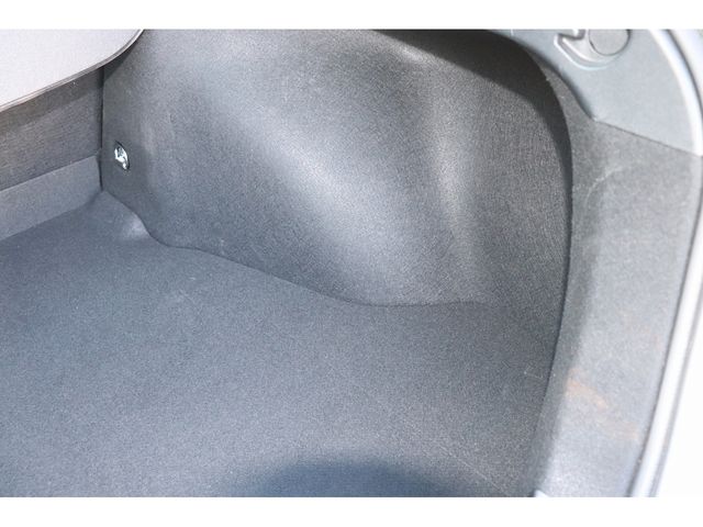 Toyota PRIUS 2020-08 27091-26
