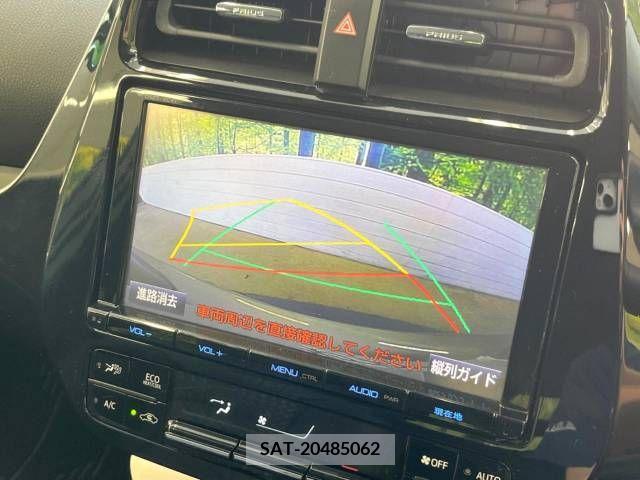 Toyota PRIUS 2017-06 379455-3