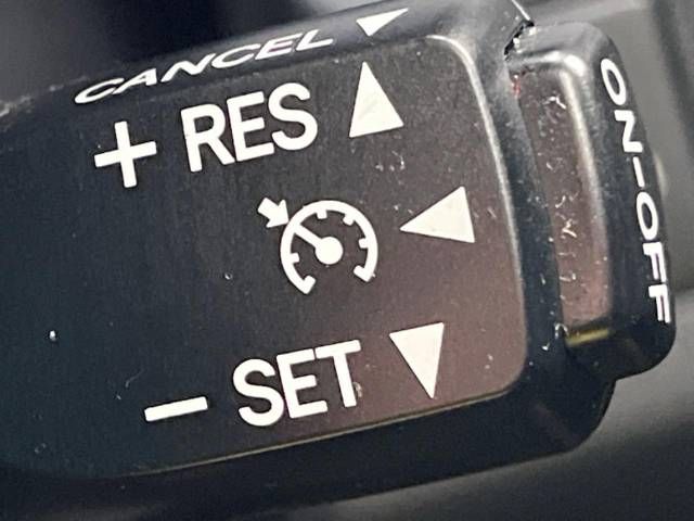 Toyota MARK X 2013-02 196037-4
