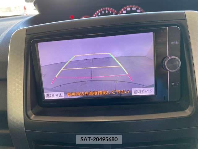 Toyota VOXY 2013-08 370416-15
