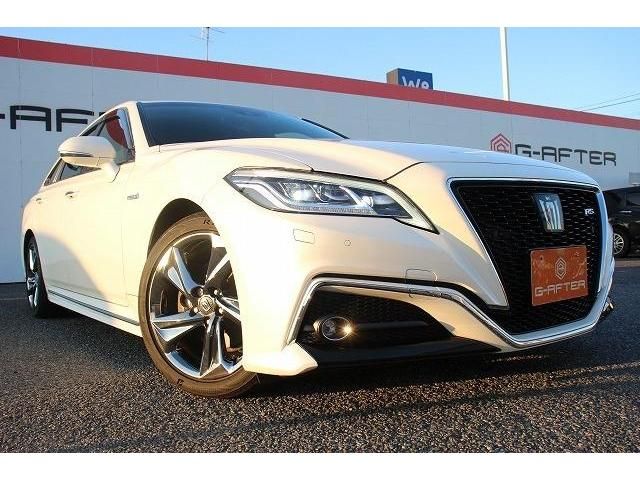 Toyota CROWN SEDAN 2018-10 20337-12