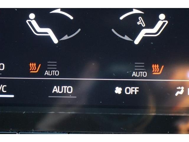 Toyota CROWN SEDAN 2018-10 20337-6