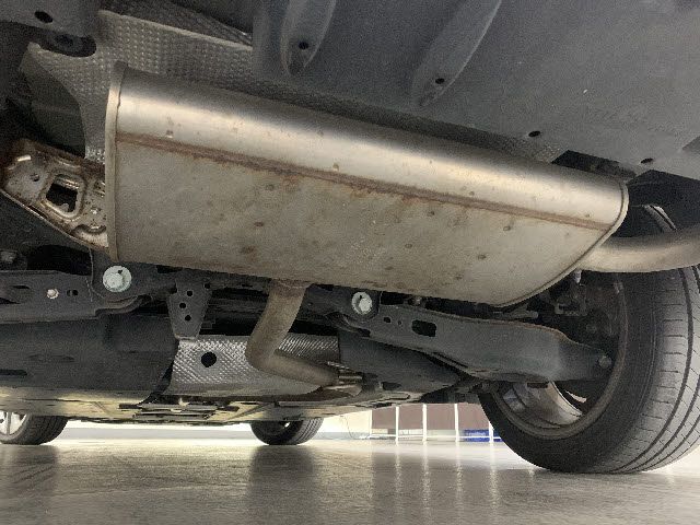 Toyota PRIUS 2016-03 180651-25