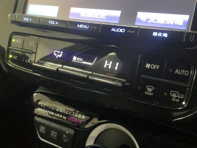 Toyota PRIUS 2016-03 180651-14