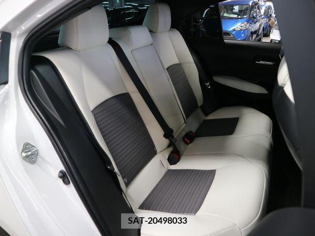 Toyota COROLLA SEDAN 2022-12 374584-12