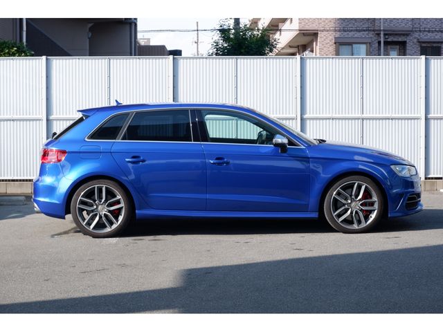 Audi S3 2016-10 181859-4