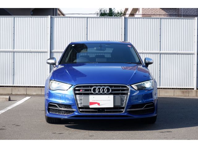Audi S3 2016-10 181859-6