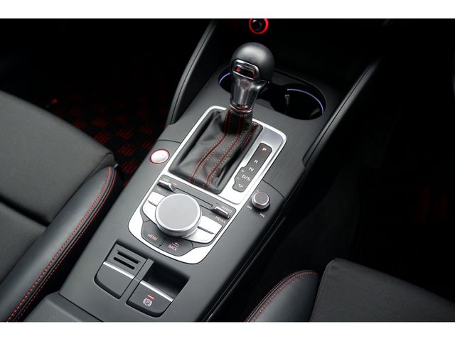 Audi S3 2016-10 181859-15