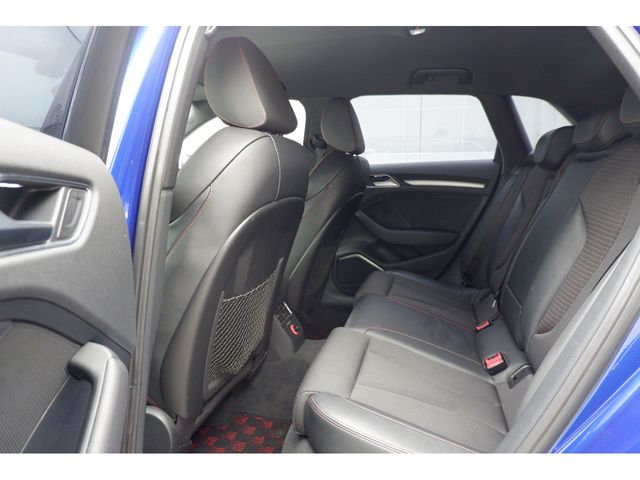 Audi S3 2016-10 181859-13