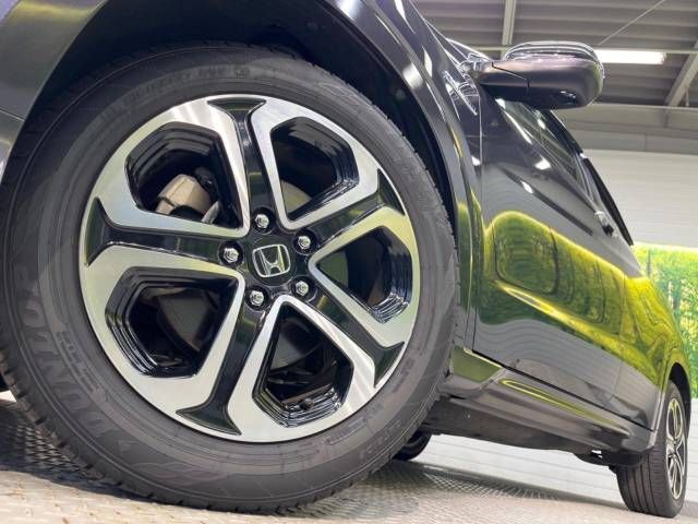 Honda VEZEL 2014-08 13276-13