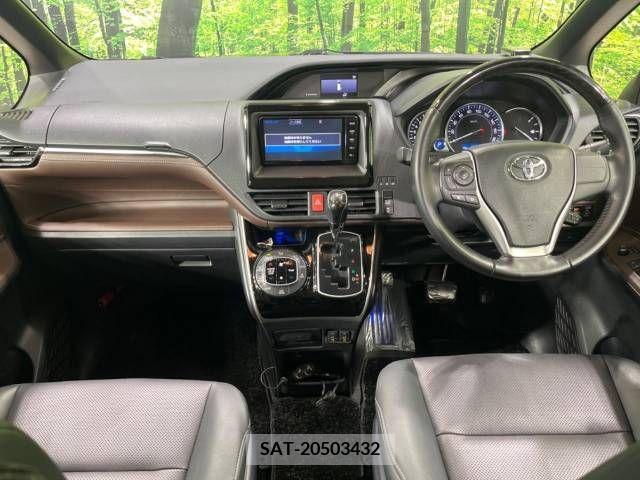 Toyota ESQUIRE 2015-04 374017-1