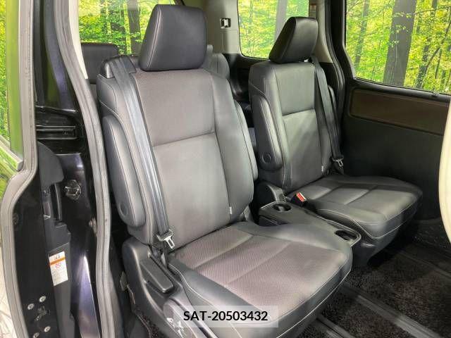 Toyota ESQUIRE 2015-04 374017-9