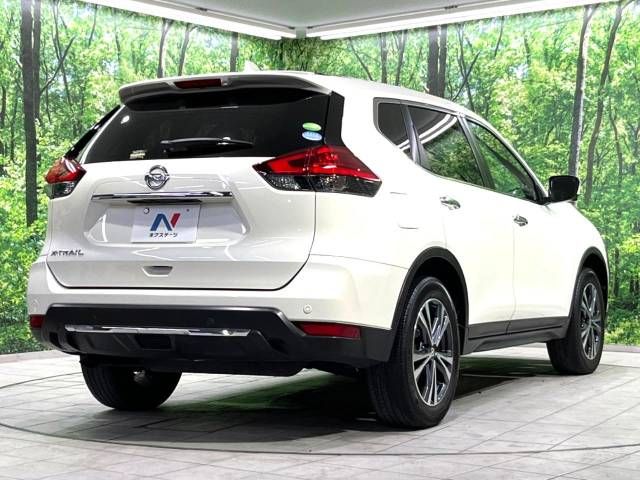 Nissan X-TRAIL 2018-02 20717-17