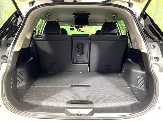 Nissan X-TRAIL 2018-02 20717-10