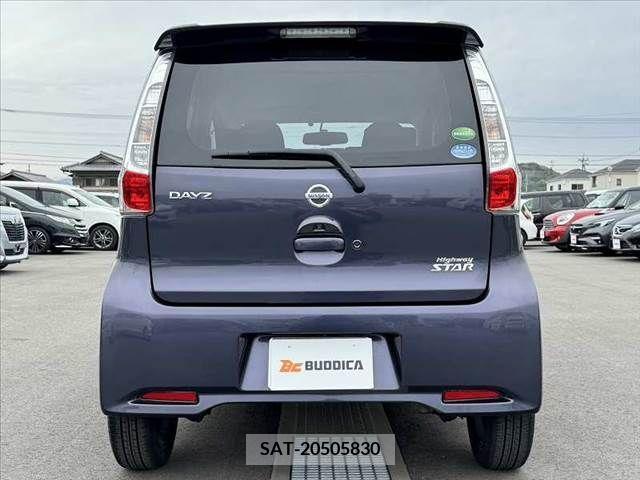 Nissan DAYZ 2014-03 255107-13