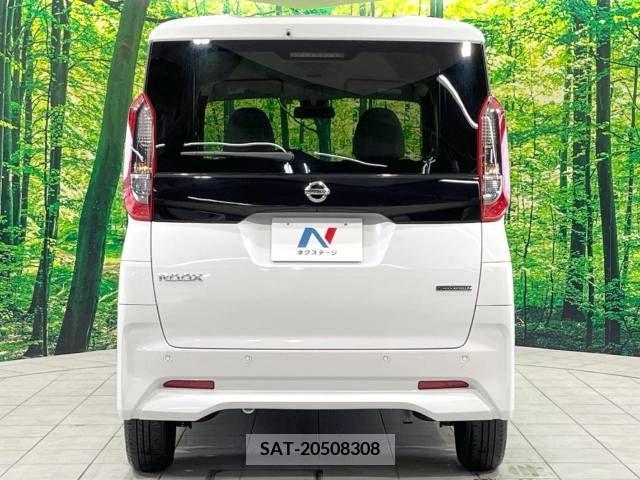 Nissan ROOX 2022-10 216004-15