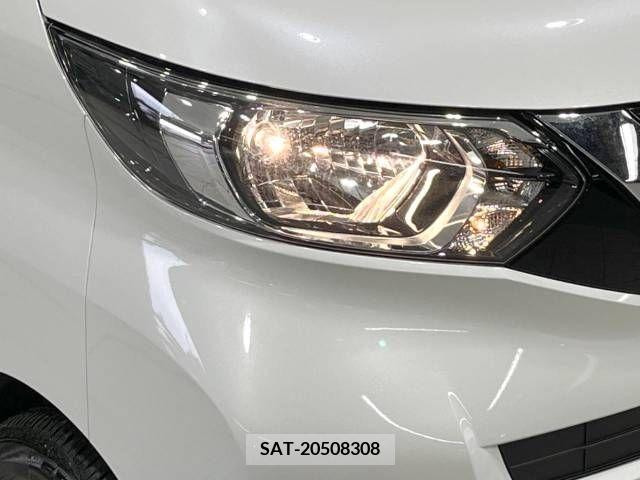 Nissan ROOX 2022-10 216004-12