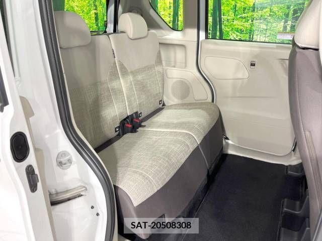Nissan ROOX 2022-10 216004-9