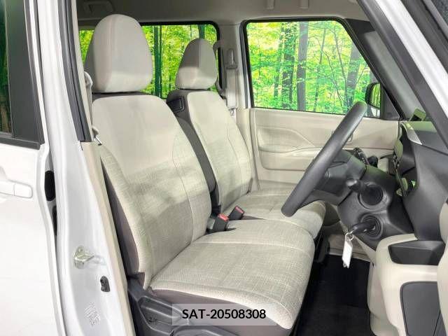 Nissan ROOX 2022-10 216004-8