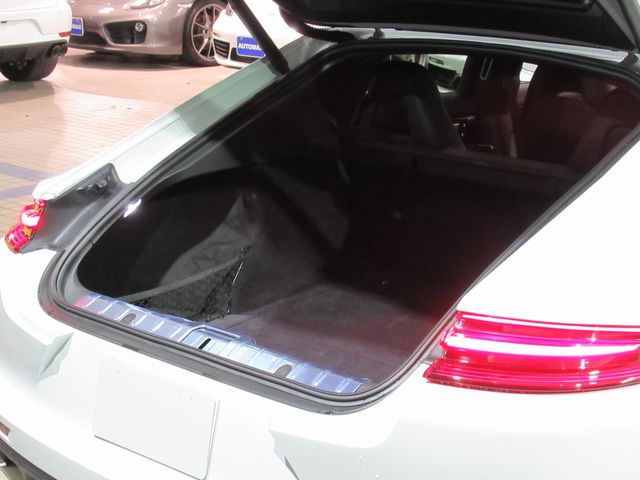 Porsche PANAMERA 2019-12 16670-25