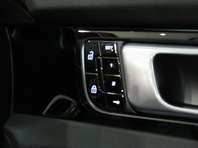 Porsche PANAMERA 2019-12 16670-18