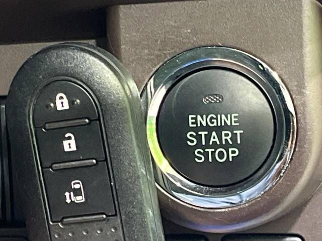 Toyota ROOMY 2019-04 191156-5