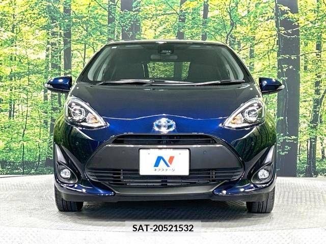 Toyota AQUA 2019-01 314359-14