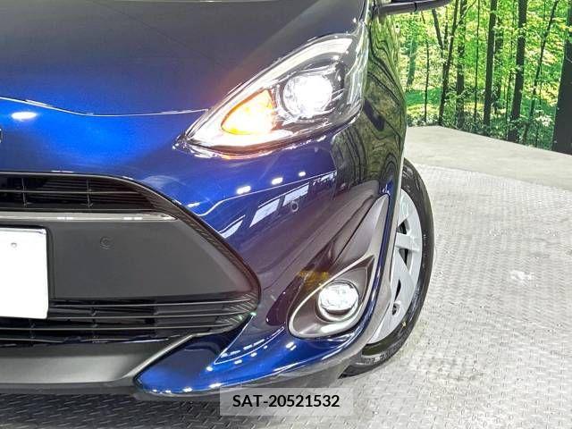 Toyota AQUA 2019-01 314359-12