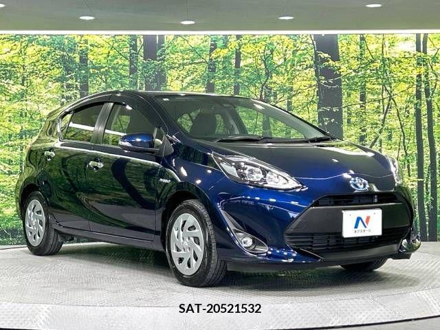Toyota AQUA 2019-01 314359-16