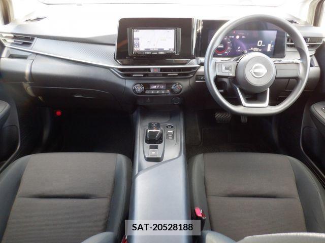 Nissan NOTE 2021-07 329544-1