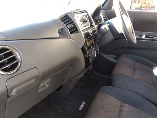 Nissan ROOX 2010-07 24914-14