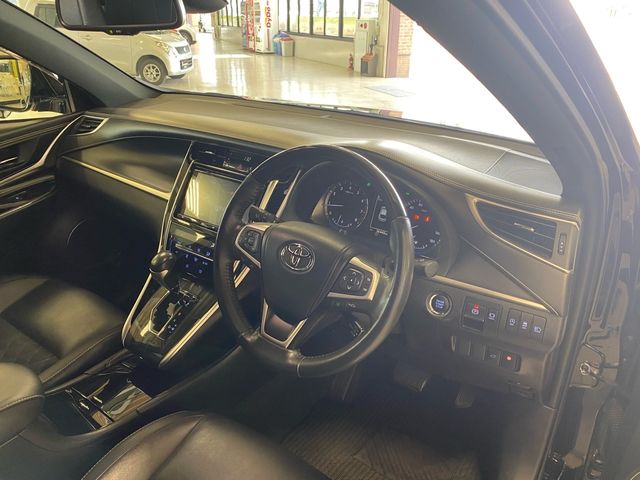 Toyota HARRIER 2019-01 2114-24